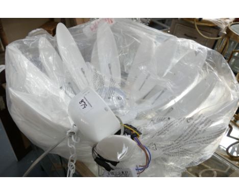 Petal Design Very Large Ceiling Light: diameter 60cm(please refer to conditions on lot 599) 
