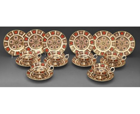 A set of six Royal Crown Derby Imari pattern teacups and saucers and side plates, late 20th c,&nbsp; printed mark Good condit