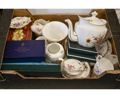 Miscellaneous Royal Crown Derby Posies after, dinner and trinket ware,&nbsp;Royal Worcester, Mintons and others (some boxed) 