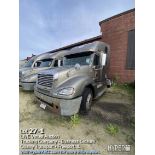 2008 Freightliner Columbia Tractor