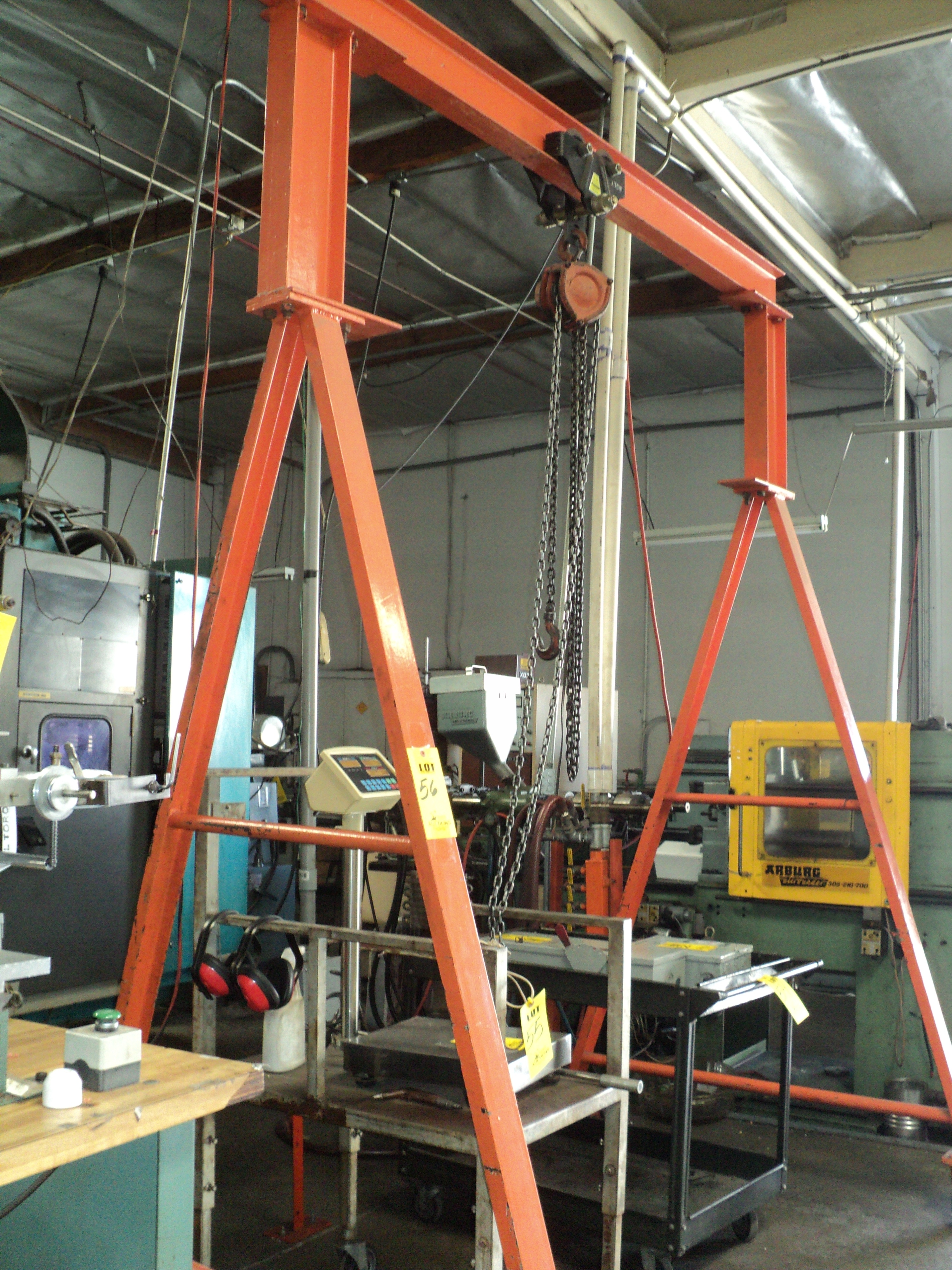 1 TON PORTABLE A FRAME HOIST