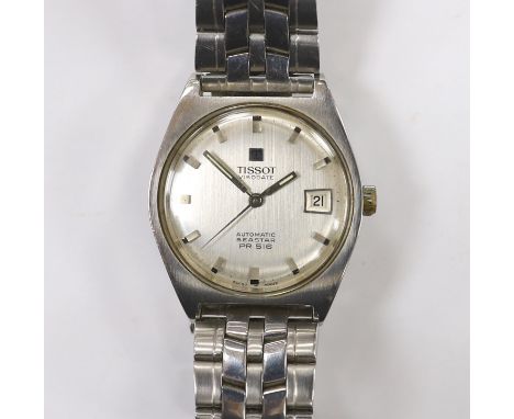 A gentleman's stainless steel Tissot Visodate Seastar automatic wrist watch, on a stainless steel bracelet.