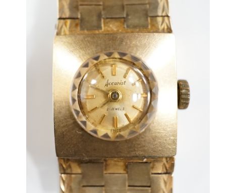 A lady's 1960's 9ct gold Accurist manual wind bracelet wrist watch, overall 18cm, gross weight 37.5 grams.