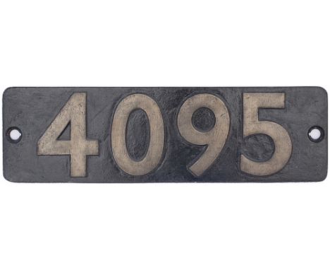 Smokebox numberplate 4095 ex GWR Collett Castle 4-6-0 built at Swindon in 1925 and named Harlech Castle. Allocated to Laira, 