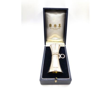 A boxed Garrad &amp; Co, Ltd, London 1996 spirit tot measure. 80gms 10.5cm.