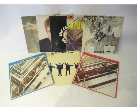 THE BEATLES: Six LP's to include 'Help!', '1962-1966', '1967-1970', 'Revolver', 'Please Please Me' and 'The Essential Beatles