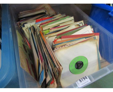 A box of mixed 7" singles including Beatles, Rolling Stones, Deep Purple, Bob Dylan etc (approx 165-generally VG/VG+)