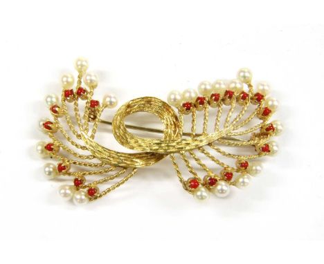 An Italian gold pearl spray brooch, c.1950, central textured loop with twisted wire stems terminating in peg set cultured pea