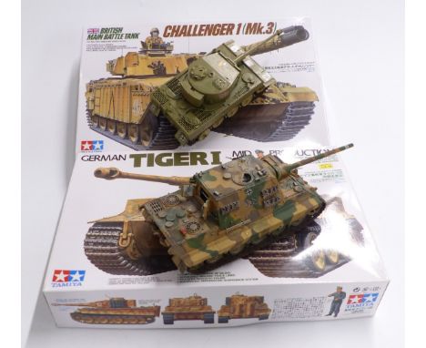 Two Tamiya 1:35 scale plastic kit built model tanks comprising German Tiger I 35194-4000 and Challenger 1 Mk 3 35154-3300, bo