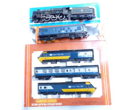 Three Hornby and Airfix 00 gauge model railway locomotives comprising High Speed Train Pack R.370, BR BO-BO Class 25 Diesel R