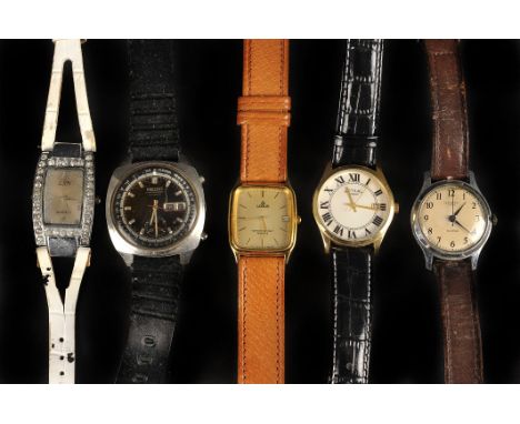 A collection of gentleman's wristwatches,  principally quartz, including Seiko, Lotus and Rotary, together with an Ingersol 5