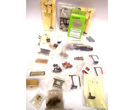 Selection of accessories including signals, level crossings, narrow boat, lineside features etc. P&amp;P Group 2 (£18+VAT for