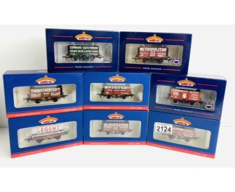8x Bachmann 'Collector Club' Wagons All Boxed - To Include: 37-150K, 37-2010K, 37-2013K1, 37-2009K, 27-125K, 37-2012K, 37-201