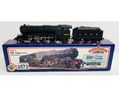 Bachmann 31-556 V2 LNER Wartime Black Loco with Detail Pack, Instructions, Boxed - P&amp;P Group 1 (£14+VAT for the first lot