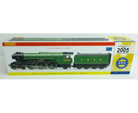 Hornby R2441 'Flying Scotsman' NRM Loco with Detail Pack, Instructions, Boxed - P&amp;P Group 1 (£14+VAT for the first lot an