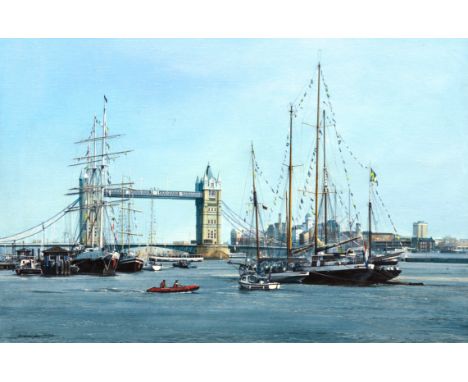 **Michael John Hunt (Contemp.) Anchorage off Tower Bridge, London oil on canvas, signed 20 x 30 in (51 x 76 cm); frame size 6