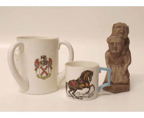 Goss portrait Tyg of W.H. Goss, also a Devil Over Lincoln group and a Roe mug. Condition report: see terms and conditions