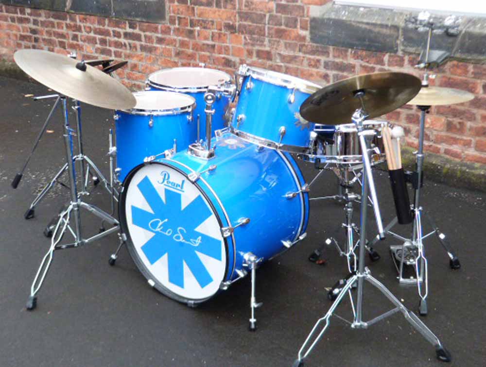 Pearl Chad Smith "Red Hot Chilli Peppers" signature drum kit. Condition