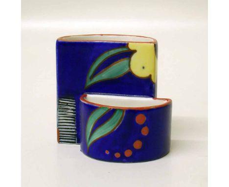 Clarice Cliff Bizarre "Tahiti" vesta. Condition report: see terms and conditions
