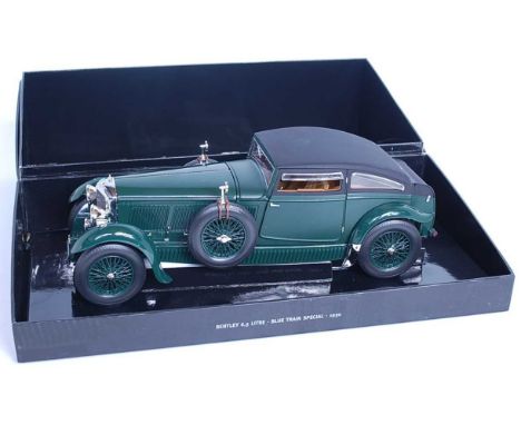 A Minichamps model No. 139520 1/18 scale model of a Bentley Speed 6, 6.5L blue train special car, finished in British Racing 