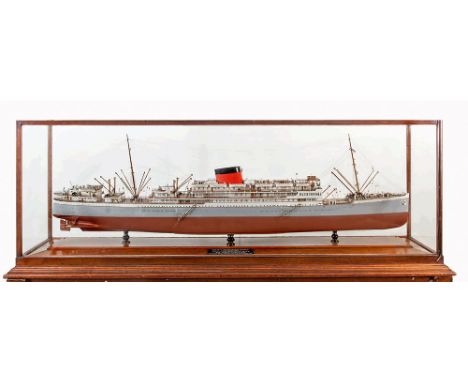 A FINE BASSETT-LOWKE BOARDROOM MODEL OF THE R.M.M.V. WINCHESTER CASTLE [1930] AS DEPICTED AFTER HER REFIT IN 1938
the laminat