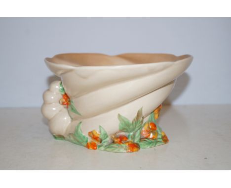 Clarice Cliff centre piece shell bowl Height 10 cm 