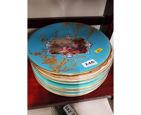 QTY OF ROYAL WORCESTER PLATES