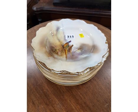 QTY OF ROYAL WORCESTER PLATES