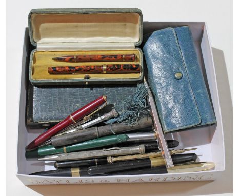 A box of approx. 20 fountain pens and propelling pencils including one hallmarked silver, Parker etc.