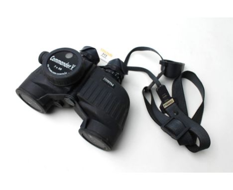 Pair of Commander V 7 x 50 HD Stabilised Compass Steiner German binoculars 