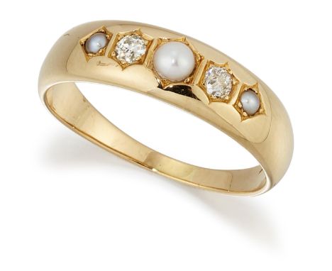 AN 18 CARAT GOLD SPLIT PEARL AND DIAMOND RING, a central split pearl in a star setting, spaced by old-cut diamonds and furthe