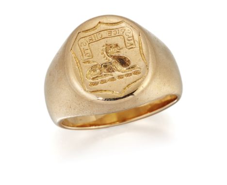 A SIGNET RING, engraved with a heraldic crest: 'Auspice Christo' above a dragon couchant, to a tapering shank, ring size Q1/2