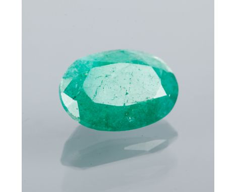 UNMOUNTED OVAL CUT EMERALD
approximately 8.75 carats, Note:  VAT on full hammer price must be paid by the buyer on this item