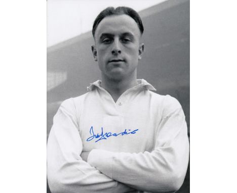 IVOR BROADIS 1949: Autographed 8 x 6 photo, depicting Sunderland inside-forward IVOR BROADIS posing for photographers prior t