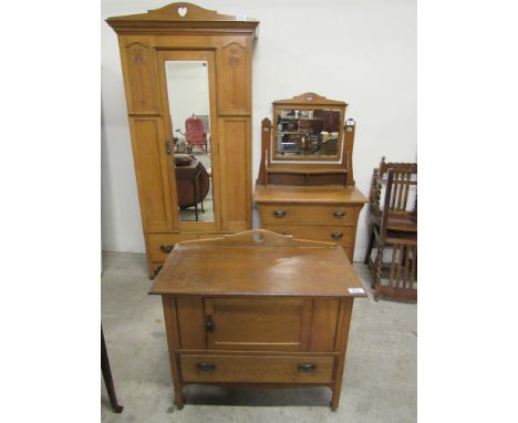  Sale Item:    3 PCE ART DECO SUITE   Vat Status:   No Vat   Buyers Premium:  This lot is subject to a Buyers Premium of 15% 