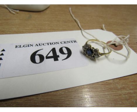  Sale Item:    DIAMOND / SAPPHIRE RING   Vat Status:   No Vat   Buyers Premium:  This lot is subject to a Buyers Premium of 1