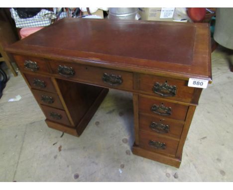  Sale Item:    LEATHER TOP KNEE HOLE DESK   Vat Status:   No Vat   Buyers Premium:  This lot is subject to a Buyers Premium o