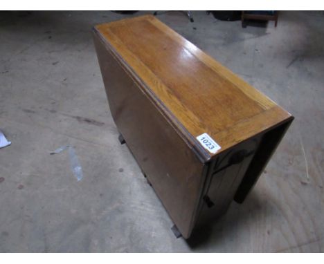  Sale Item:    OAK DROP LEAF TABLE (AF)   Vat Status:   No Vat   Buyers Premium:  This lot is subject to a Buyers Premium of 