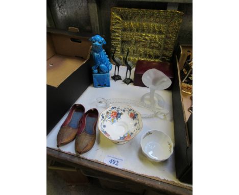  Sale Item:    BOX BRASS TRAY SLIPPERS HERONS JEWELLERY BOX & CHINA (AF)  Vat Status:   No Vat   Buyers Premium:  This lot is