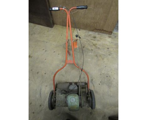  Sale Item:    QUALCAST COMMANDO MOWER   Vat Status:   No Vat   Buyers Premium:  This lot is subject to a Buyers Premium of 1
