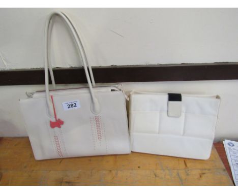  Sale Item:    LAPTOP BAG & SHOULDER BAG   Vat Status:   No Vat   Buyers Premium:  This lot is subject to a Buyers Premium of