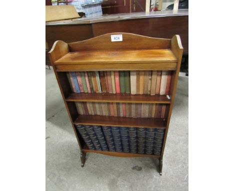  Sale Item:    MAHOGANY BOOKCASE & BOOKS   Vat Status:   No Vat   Buyers Premium:  This lot is subject to a Buyers Premium of