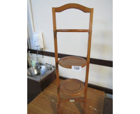  Sale Item:    3 TIER CAKESTAND   Vat Status:   No Vat   Buyers Premium:  This lot is subject to a Buyers Premium of 15% + Va