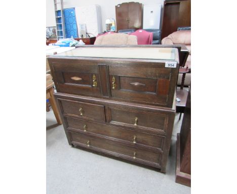  Sale Item:    OAK CHEST (AF)   Vat Status:   No Vat   Buyers Premium:  This lot is subject to a Buyers Premium of 15% + Vat 