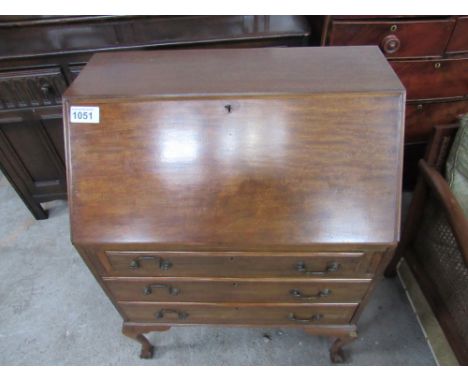  Sale Item:    MAHOGANY BUREAU   Vat Status:   No Vat   Buyers Premium:  This lot is subject to a Buyers Premium of 15% + Vat