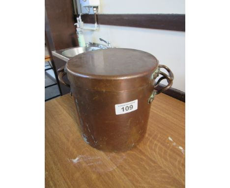  Sale Item:    COPPER POT WITH LID BENHAM & SONS LONDON  Vat Status:   No Vat   Buyers Premium:  This lot is subject to a Buy