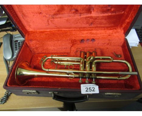  Sale Item:    CASED TRUMPET & ACCESSORIES (CASE AF) ZENITH LAFLEUR LONDON  Vat Status:   No Vat   Buyers Premium:  This lot 