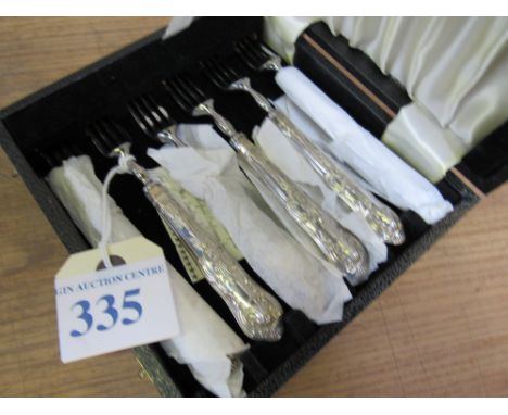  Sale Item:    CASED SET SILVER DESSERT FORKS   Vat Status:   No Vat   Buyers Premium:  This lot is subject to a Buyers Premi