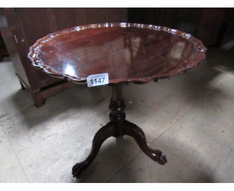  Sale Item:    MAHOGANY TIP UP TABLE   Vat Status:   No Vat   Buyers Premium:  This lot is subject to a Buyers Premium of 15%