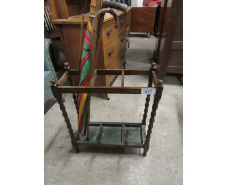  Sale Item:    BROLLEY STAND   Vat Status:   No Vat   Buyers Premium:  This lot is subject to a Buyers Premium of 15% + Vat @